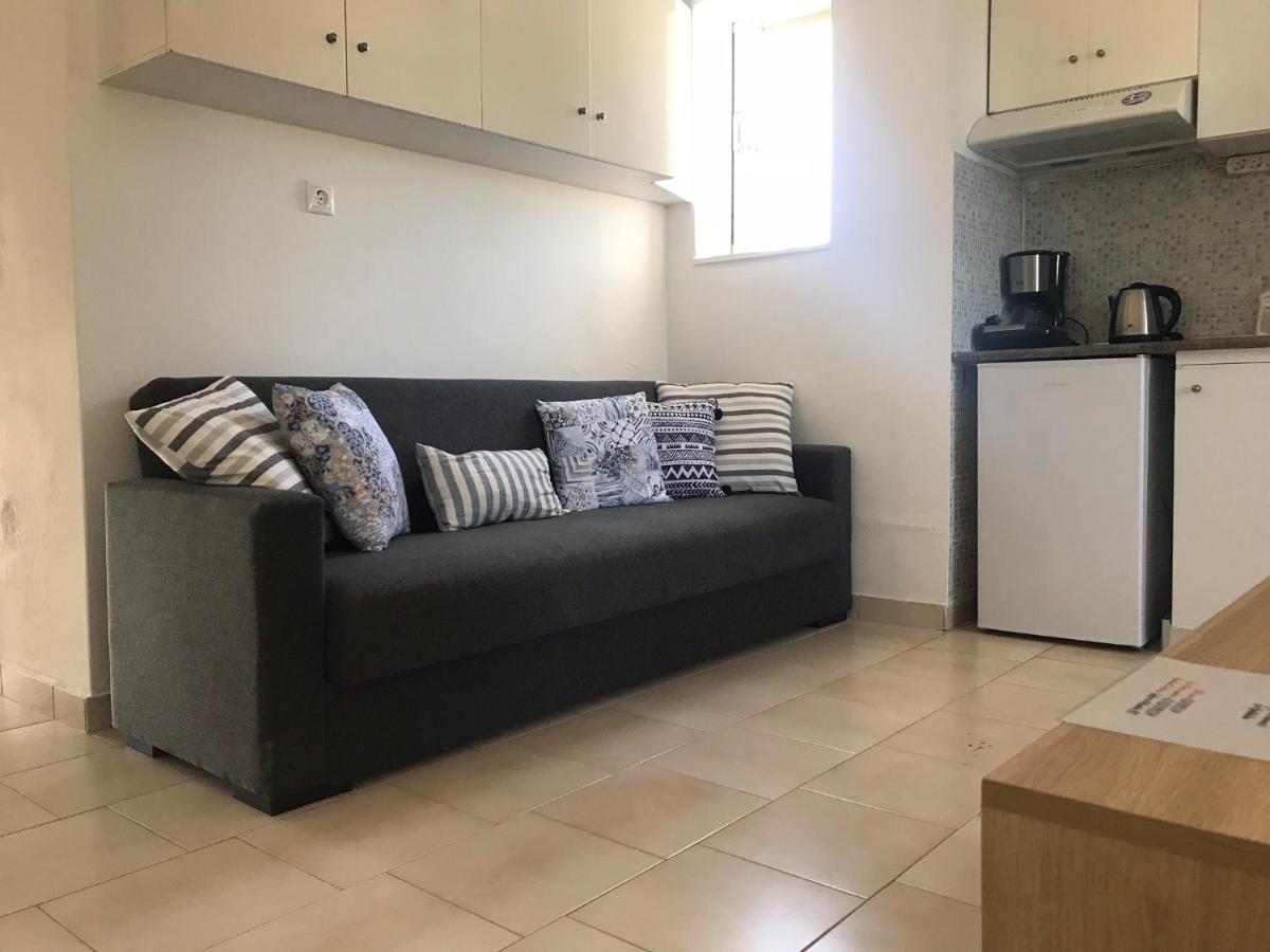 Jo'S Apartment Луца Экстерьер фото